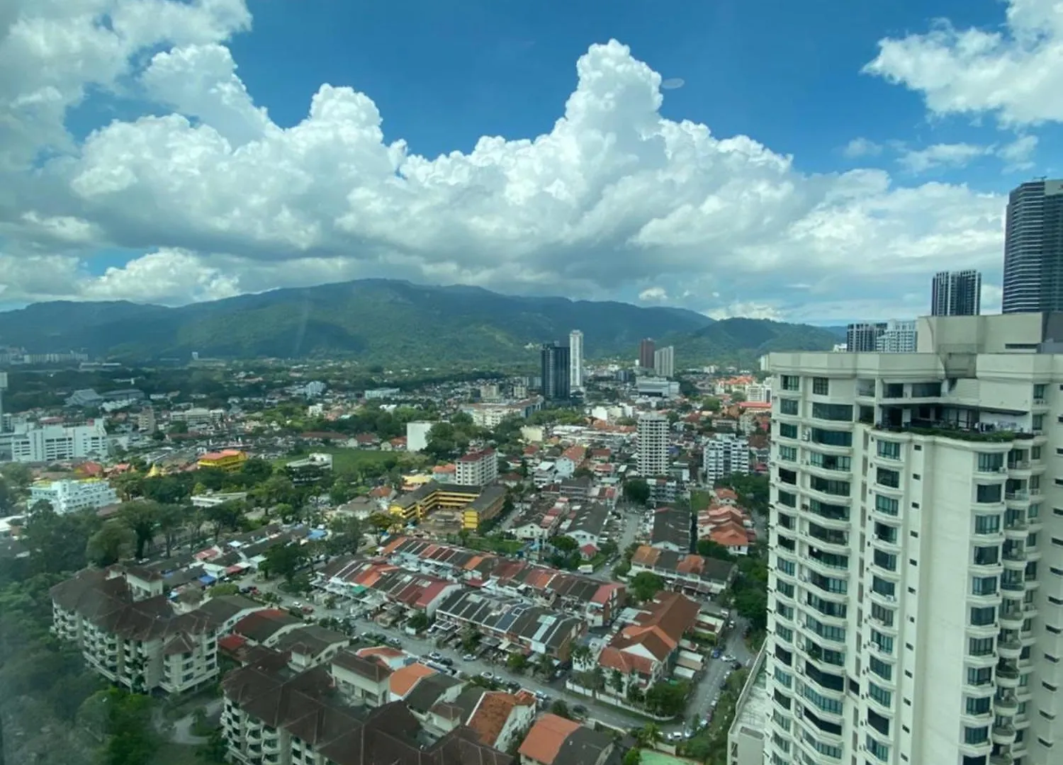 Mansion One By Sky Hive Apartment George Town