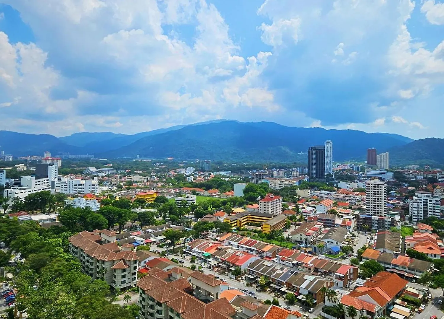 Mansion One By Sky Hive Apartment George Town