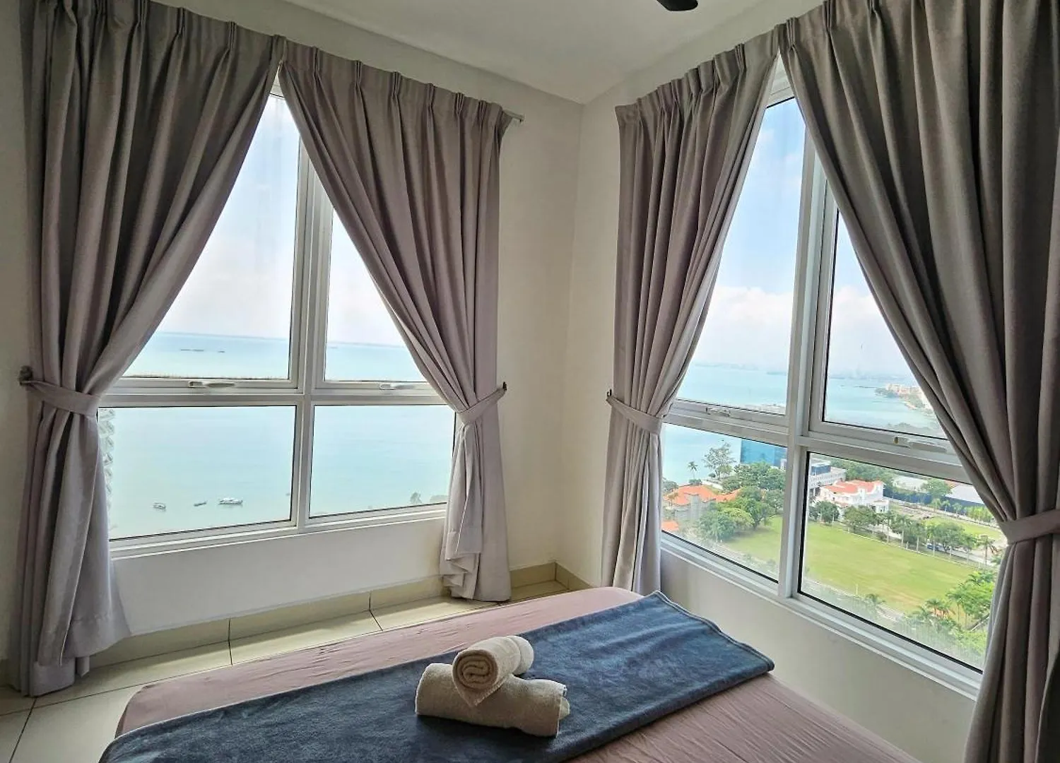 Mansion One By Sky Hive Apartment George Town